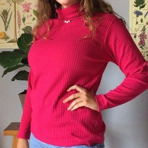 Vintage 90’s hot pink turtle neck